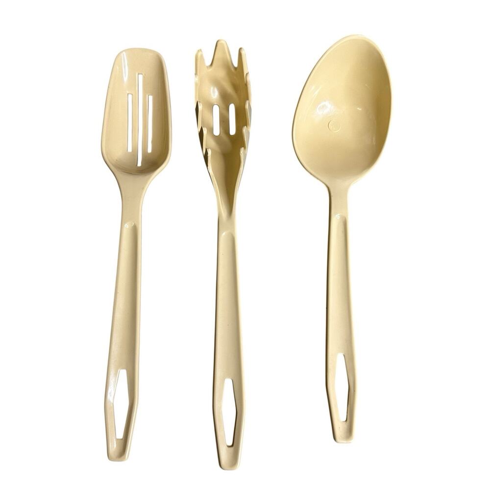 Vintage 70’s King Kraft Nylon Slotted Spoon Pasta Spoon and Ladle Almond Cream